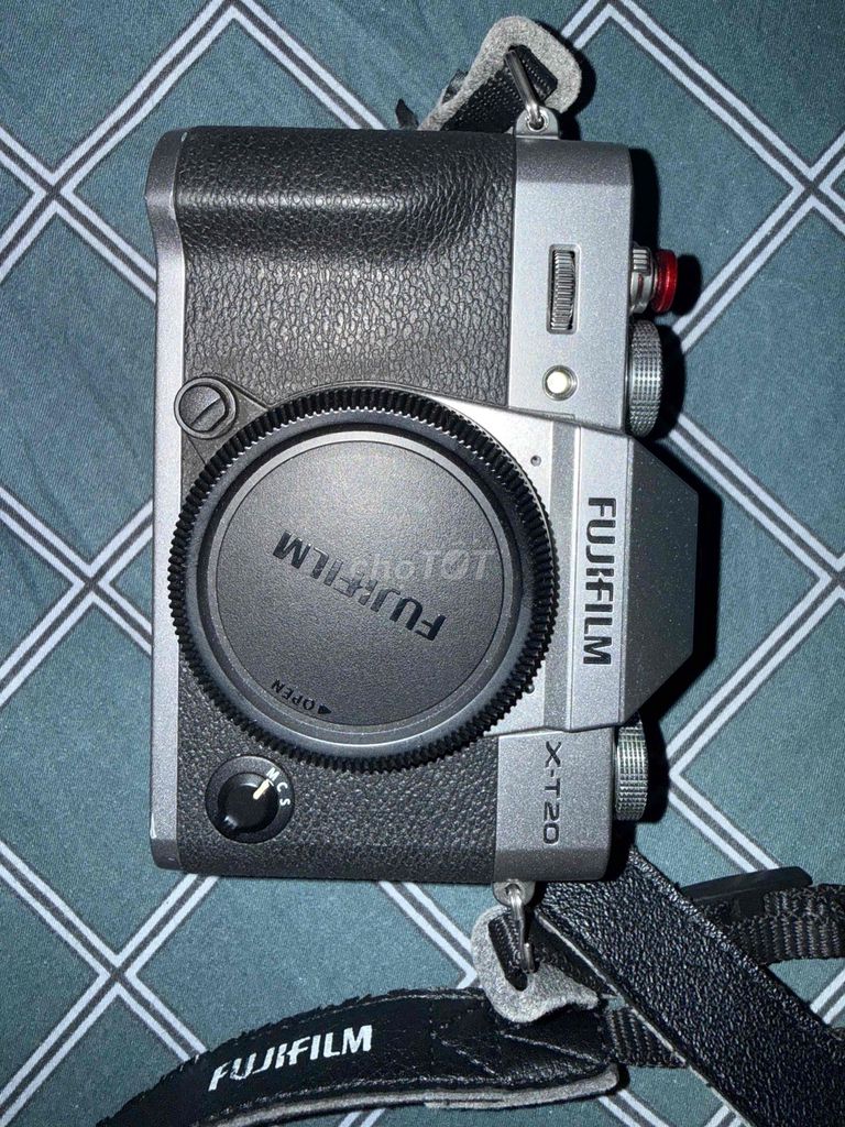 Fujifilm XT-20. Mua bán Máy ảnh, Máy quay tại Quận Tân Bình Tp Hồ Chí Minh được đăng bởi Phúc Trần hình 1