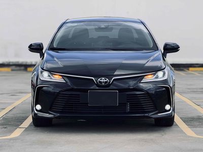 Toyota Altis 1.8V 2022 Đen 20.000 Km