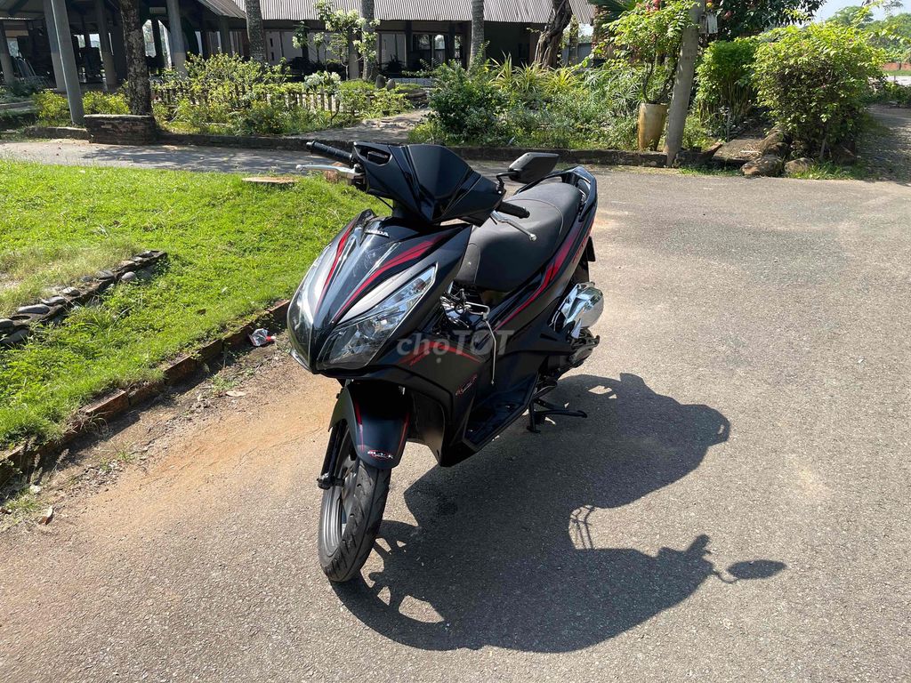 bán ablack mau den còn rat moi. Mua bán Xe máy tại Huyện Trảng Bom Đồng Nai được đăng bởi giàu hình 2