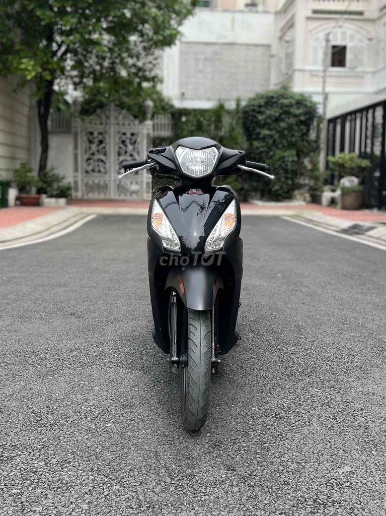 Cầm đồ thanh lý Honda Vision 2020 Smartkey BS:64B2. Mua bán Xe máy tại Quận 8 Tp Hồ Chí Minh được đăng bởi Tuấn Bon hình 1