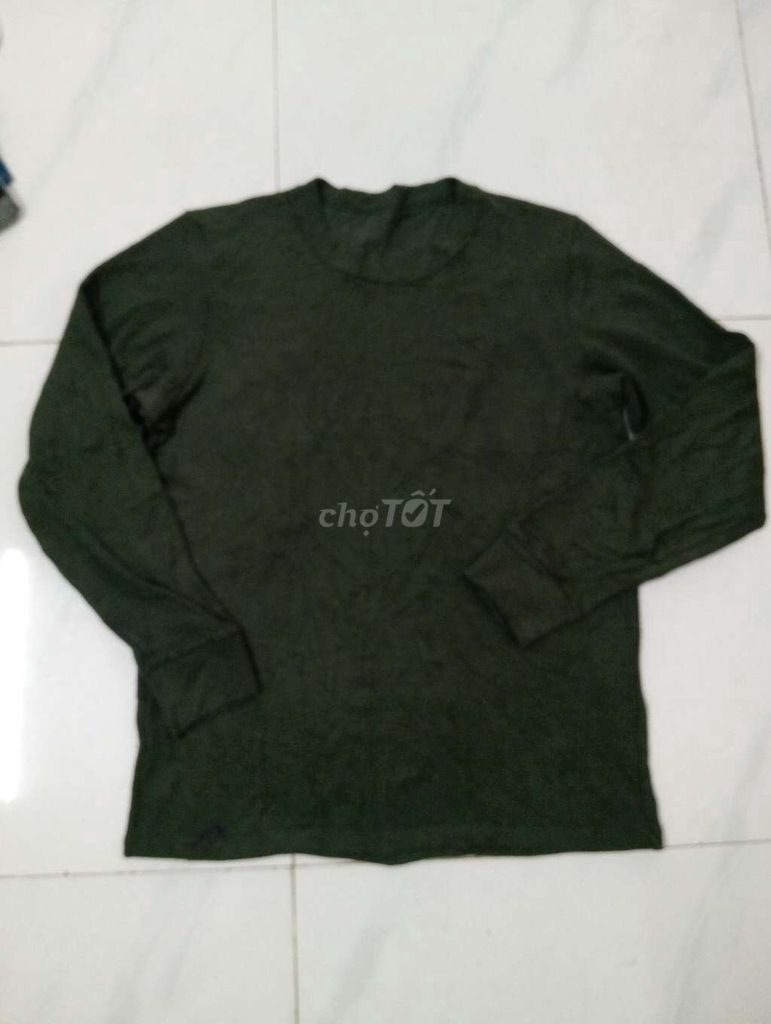 Áo thun nỉ Uniqlo Nam Xanh rêu M. Mua bán Quần áo tại Huyện Củ Chi Tp Hồ Chí Minh được đăng bởi Hằng Phạm hình 1