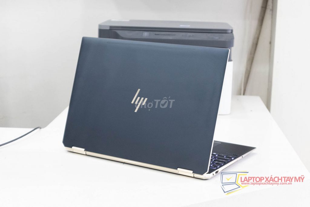 HP SPECTRE 15 I7-8750H 16GB-1T GTX1050Ti-4G 4K 99%