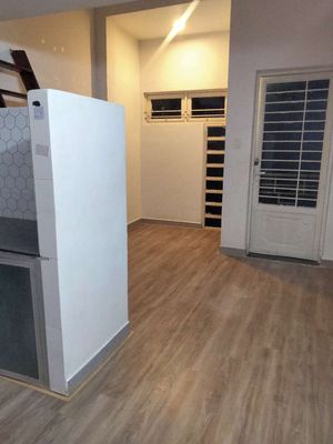 Аренда · 2 комн. · 28 м² · Quận 1, ул. Đường Trần Khắc Chân