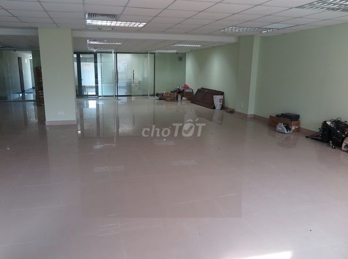 Mặt bằng 130m² chỉ 14 triệu/tháng, tầng 3 tại phố 800A, Cầu Giấy