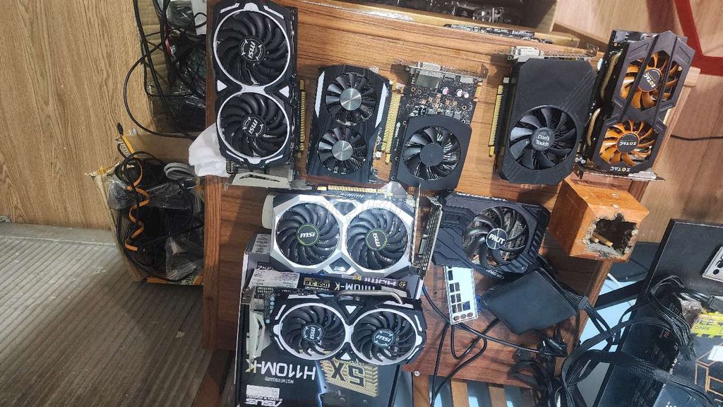 Card đồ họa MSI RX 570 8GB. Mua bán Linh kiện (RAM, Card...) tại Quận 12 Tp Hồ Chí Minh được đăng bởi lai hữu hình 1