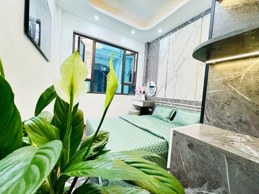 Phố Vip! Thái Hà, ngõ nông, gần phố, 30m ra ô tô, ở ngay 50m2*4T