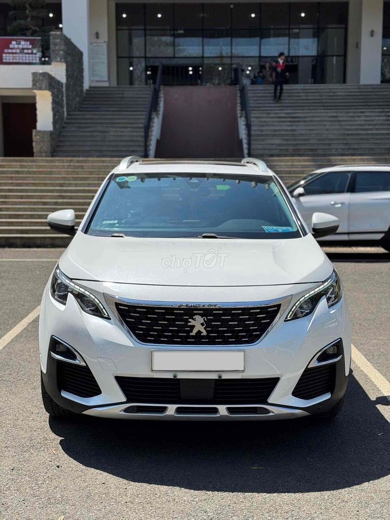 Peugeot 3008 2018 1.6L Turbo - 72000 km