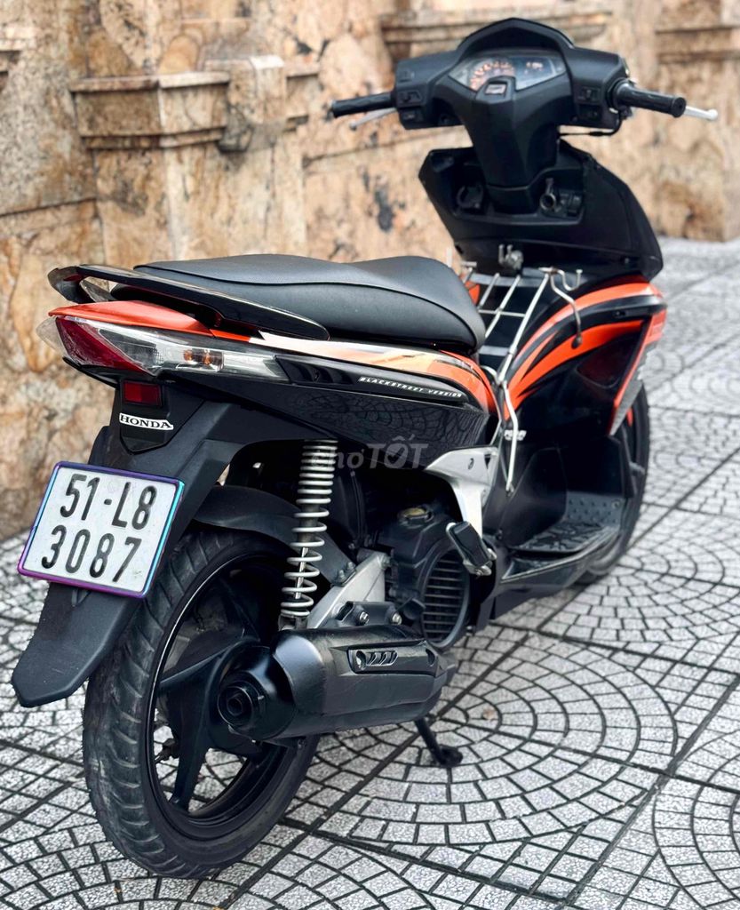 Airblade lên nguyên con thái 2011 xe 9 chủ cực đep. Mua bán Xe máy tại Quận 11 Tp Hồ Chí Minh được đăng bởi Ngọc Hân hình 6