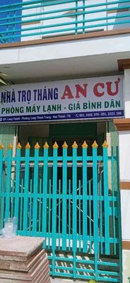 phòng trọ máy lạnh , tủ , giường , quạt , tất cả đều dùng miễn phí. Cho thuê phòng trọ tại Huyện Hòa Thành Tây Ninh được đăng bởi Trọng Tình