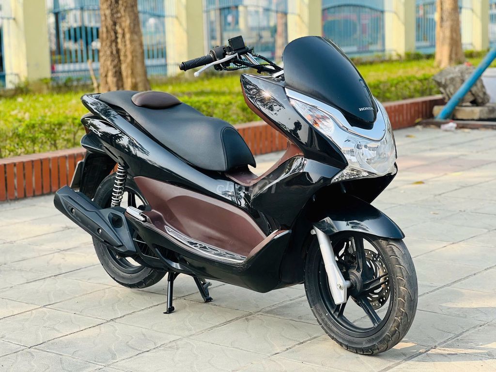 HONDA PCX MÀU ĐEN CHO GIA ĐÌNG SỬ DỤNG ZIN CHẤT.. Mua bán Xe máy tại Quận Cầu Giấy Hà Nội được đăng bởi thanh tâm hình 5