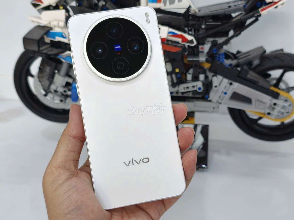 Vivo X200S 512GB Trắng. Mua bán Điện thoại tại Quận Ninh Kiều Cần Thơ được đăng bởi Lê Khang hình 1