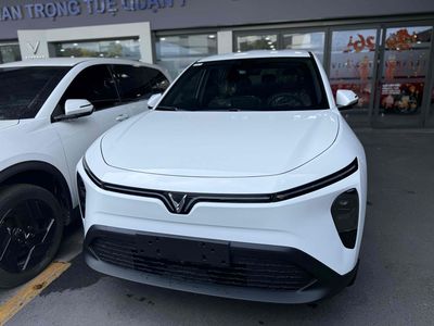 VỠ NỢ RỒI SAO? HÀNG TRĂM NGƯỜI ĐÃ ĐI LIMO GREE