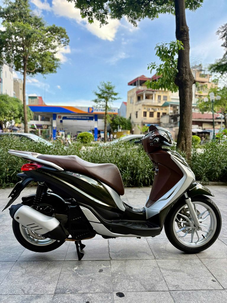 Medley 2018 iget 4van Abs 2 kênh. Mua bán Xe máy tại Quận Hoàng Mai Hà Nội được đăng bởi Trường Giang Phạm hình 4