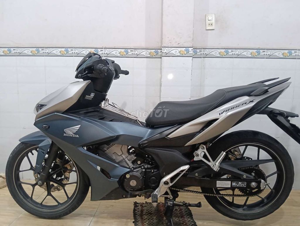 Honda winreX.  ABS ,,bs65 zin đẹp. Mua bán Xe máy tại Quận Ninh Kiều Cần Thơ được đăng bởi Ti hình 5