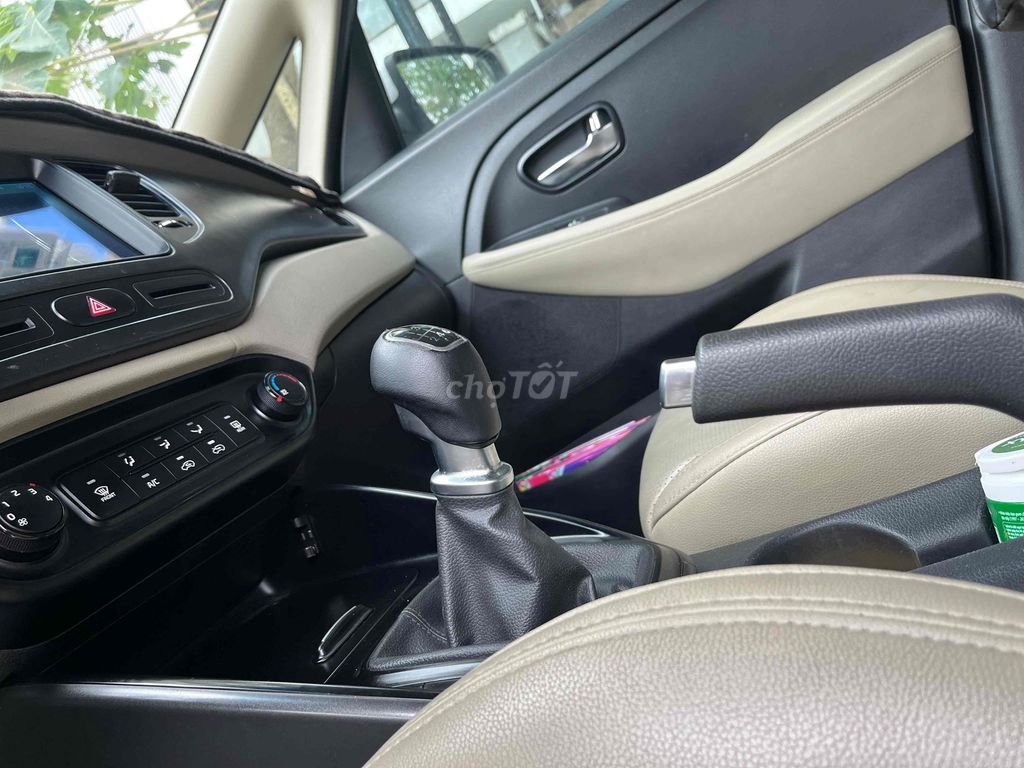 Kia Rondo 2017 2.0 GMT - 80000 km. Mua bán Ô tô tại Quận Liên Chiểu Đà Nẵng được đăng bởi Nguyễn văn an hình 3