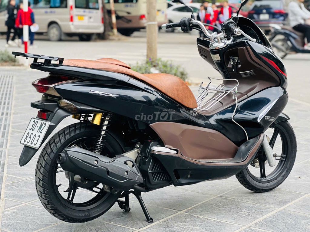 HONDA PCX 125FI NHẬP KHẨU NGUYÊN CHIẾC. Mua bán Xe máy tại Quận Cầu Giấy Hà Nội được đăng bởi A Nam hình 4