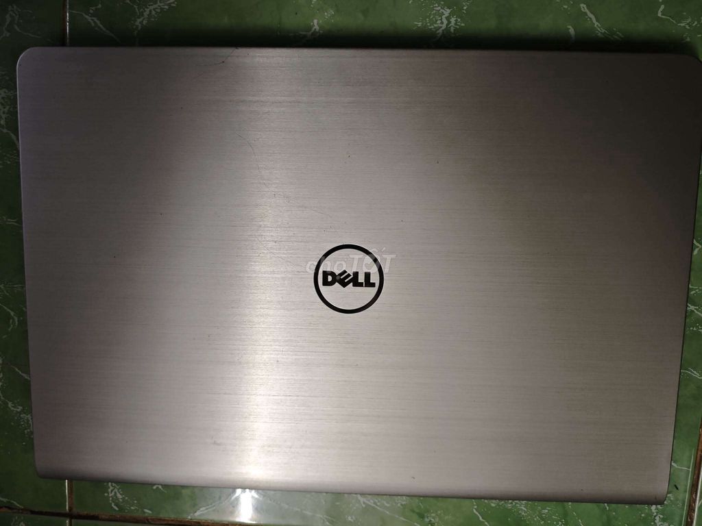 Dell Máy tính xách tay Bạc Bàn phím bị liệt. Mua bán Laptop tại Thành phố Cà Mau Cà Mau được đăng bởi Ti Ni hình 1