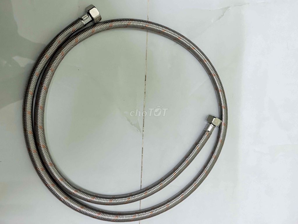 Dây cấp nước M5 Kim loại Bạc Mới. Mua bán Thiết bị vệ sinh, nhà tắm tại Quận 4 Tp Hồ Chí Minh được đăng bởi Trần Phạm Huỳnh Trang hình 1