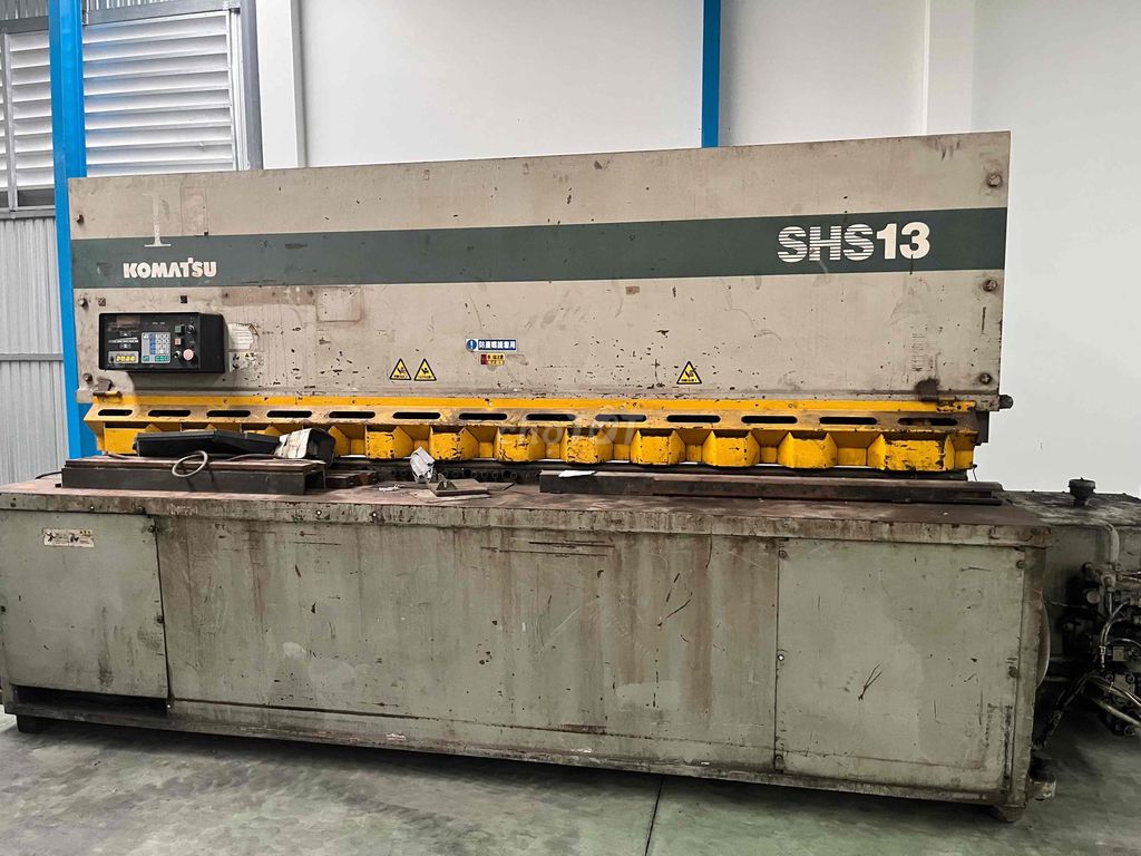 01 máy cắt tôn và 01 máy chấn tôn thủy lực. Mua bán Đồ chuyên dụng, Giống nuôi trồng tại Huyện Bến Lức Long An được đăng bởi Gia Công Cơ Khí CNC hình 1