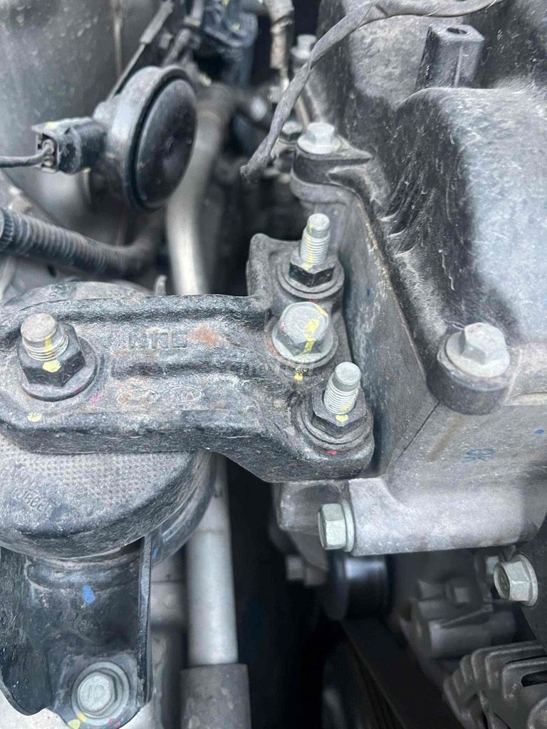 Hyundai Accent 2020 1.4 AT - 100000 km. Mua bán Ô tô tại Quận Cầu Giấy Hà Nội được đăng bởi Thanh AuTo hình 12