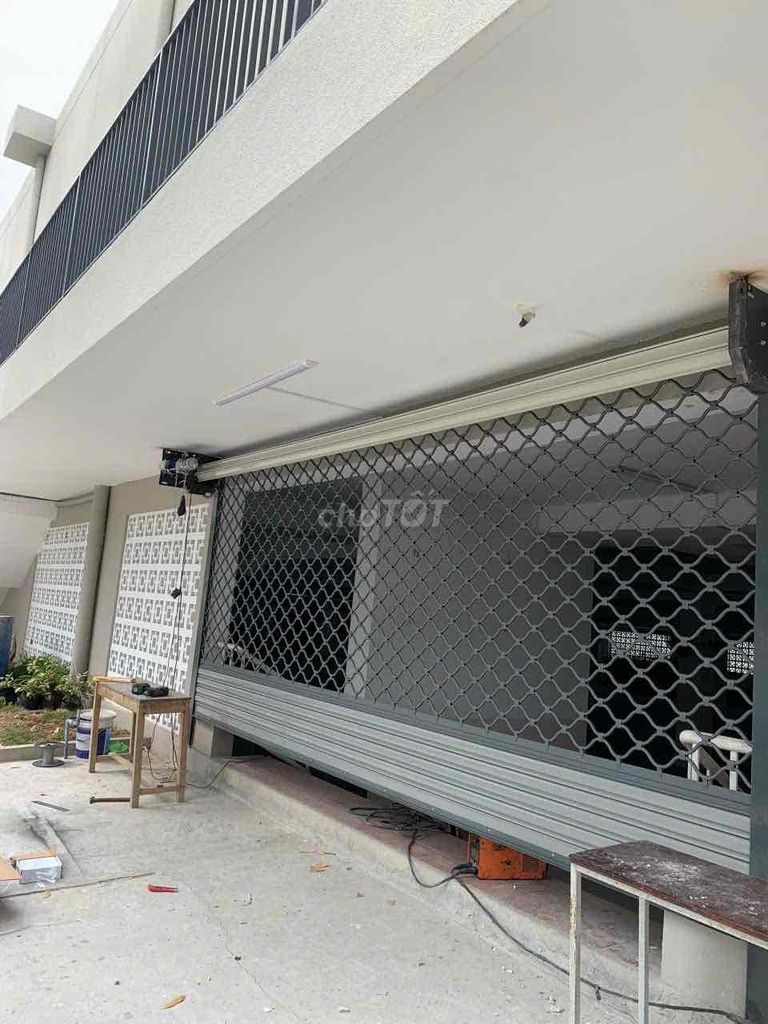 Cửa cuốn kim loại mắc võng. Mua bán Nội thất, đồ gia dụng khác tại Huyện Di Linh Lâm Đồng được đăng bởi Cua Cuon Cua Keo hình 1