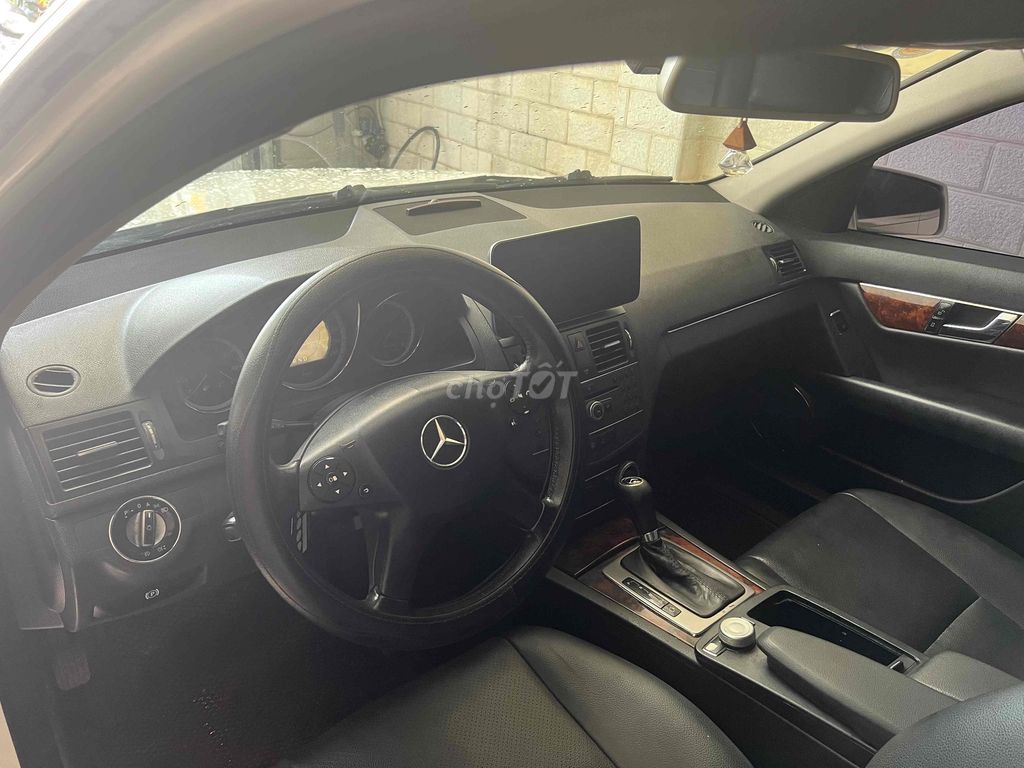 Mercedes Benz C Class 2009 C250 CGI - 110000 km. Mua bán Ô tô tại Quận Gò Vấp Tp Hồ Chí Minh được đăng bởi PHONG VŨ SHOP hình 3