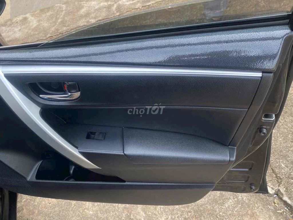 Toyota Corolla Altis 2018 2.0V rin đẹp fun đồ chơi. Mua bán Ô tô tại Huyện Vĩnh Thạnh Cần Thơ được đăng bởi Thiện LK hình 12