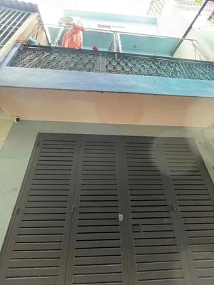 Nhà phố 21 m² · 2 PN · Cách Mạng