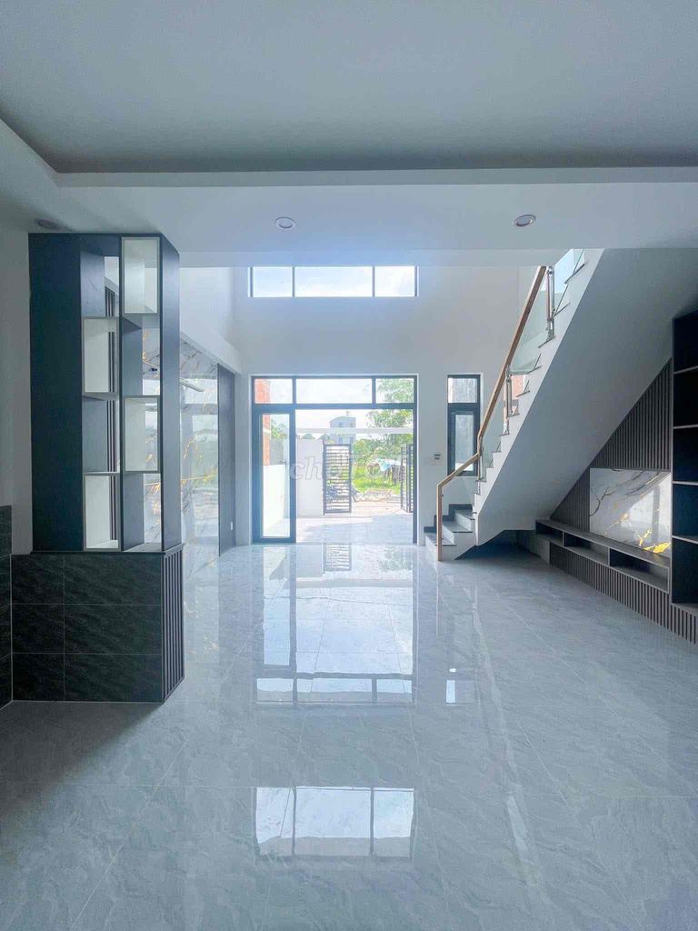 Bán nhà trả góp chính chủ sổ riêng thổ cư 100%, gần trung tâm Biên Hoà. Mua bán nhà ở tại Thành phố Biên Hòa Đồng Nai được đăng bởi Phương Thuỳ hình 4