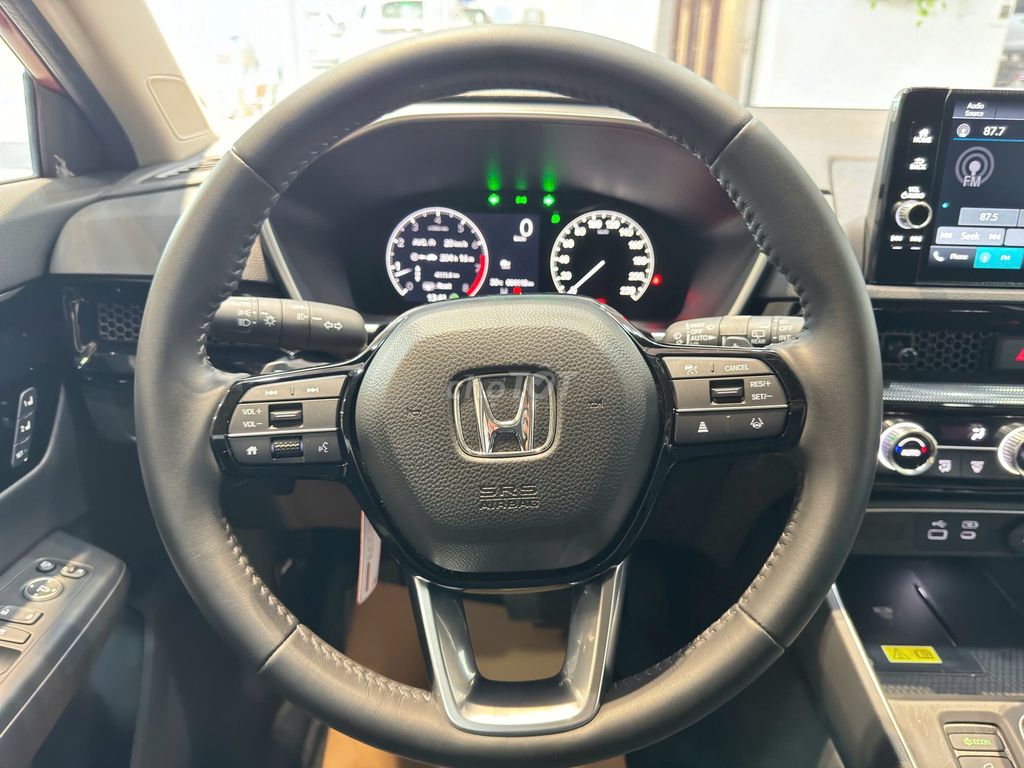 Honda CR V  L 2025 ĐỎ - 4200 km - GIÁ: 1 TỶ 058.. Mua bán Ô tô tại Thành phố Thuận An Bình Dương được đăng bởi Khang Nguyễn hình 14