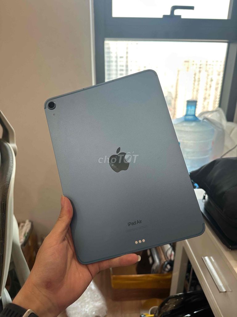 iPad Air 5 11 inch 256GB 5G. Mua bán Máy tính bảng tại Quận Thanh Xuân Hà Nội được đăng bởi Nguyễn Văn Toàn hình 1