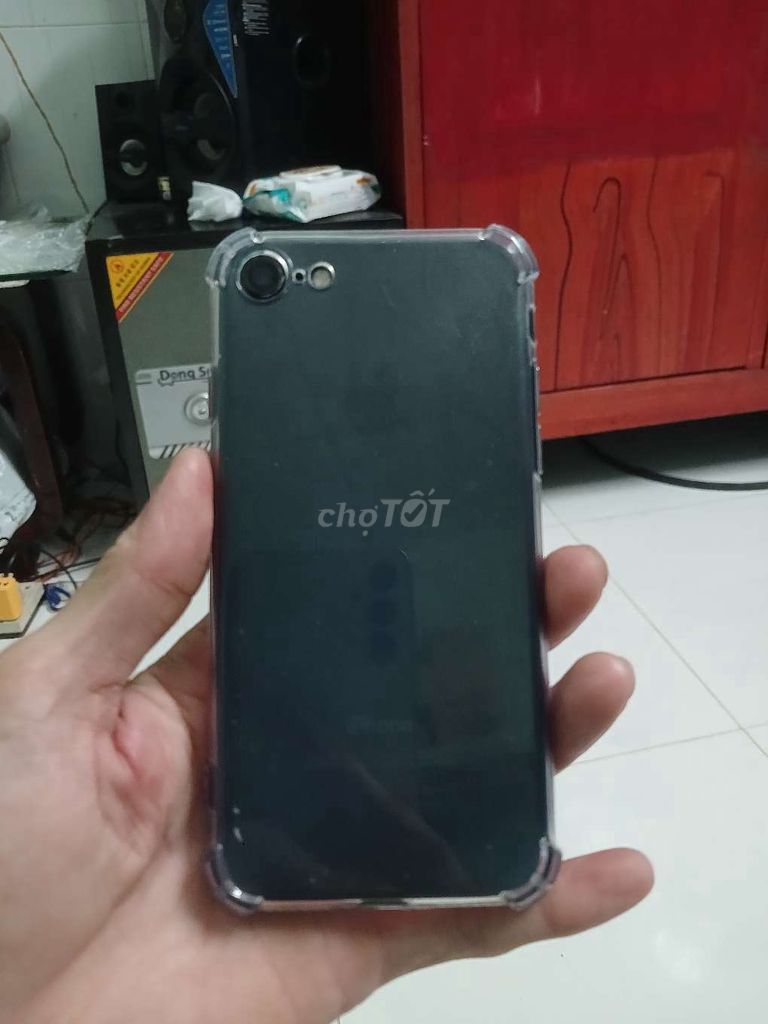 Apple iPhone 7 128GB Đen Đã qua sử dụng. Mua bán Điện thoại tại Huyện Củ Chi Tp Hồ Chí Minh được đăng bởi long trần  hình 1