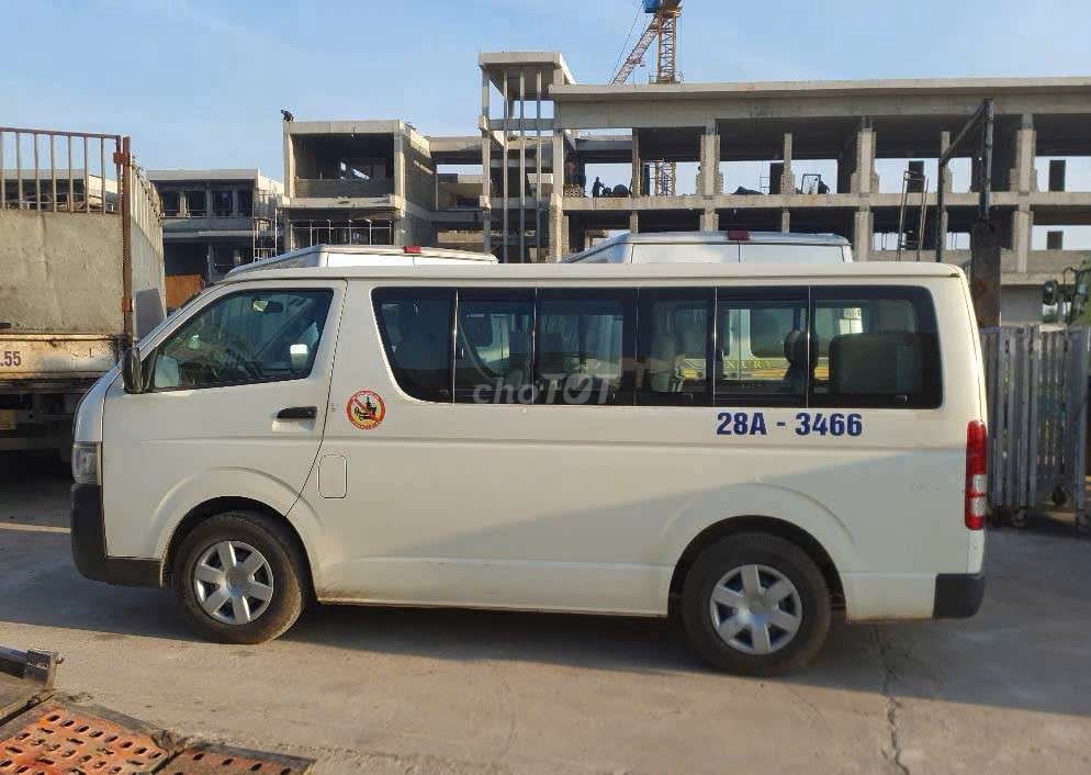 Xe sưu tầm TOYOTA HIACE H200 2006 ĐÃ HẠ Van 6 chỗ. Mua bán Ô tô tại Quận 12 Tp Hồ Chí Minh được đăng bởi nguyễn thanh hình 5