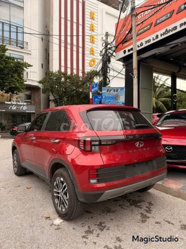 Hyundai Venue 1.0 Turbo Стандарт 2025 3000 км Красный