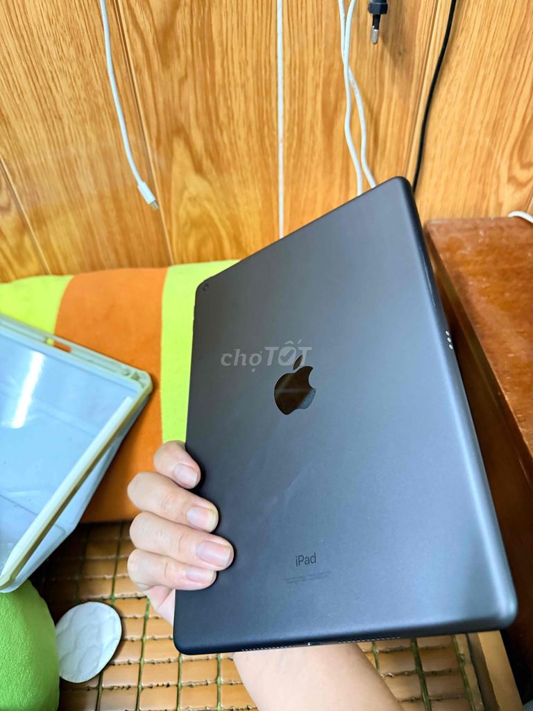 Apple iPad Gen 9 Xám Đã sử dụng. Mua bán Máy tính bảng tại Quận Thanh Khê Đà Nẵng được đăng bởi Trà hình 1