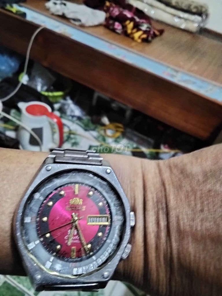 Orient SK Crystal 1970 Đỏ Bạc. Mua bán Đồ sưu tầm, đồ cổ tại Quận Hoàng Mai Hà Nội được đăng bởi Nguyễn công thành hình 1