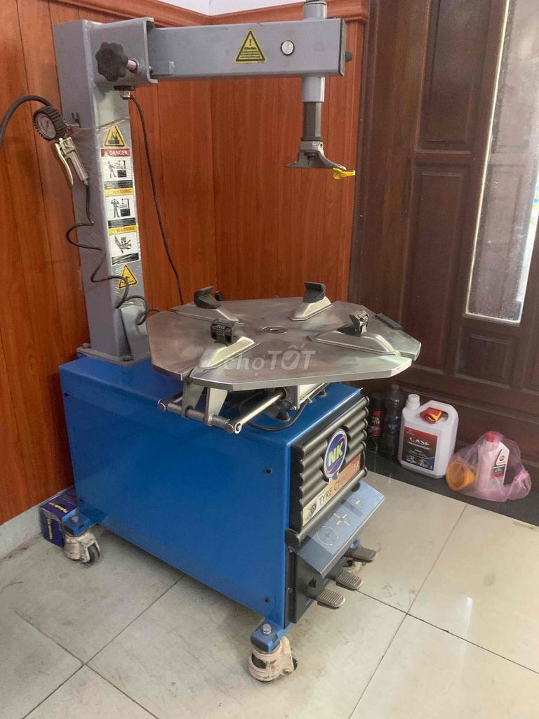 Máy tháo lắp vỏ xe NK Xanh, Xám. Mua bán Đồ chuyên dụng, Giống nuôi trồng tại Quận Cẩm Lệ Đà Nẵng được đăng bởi Nguyen Dinh Hung hình 1