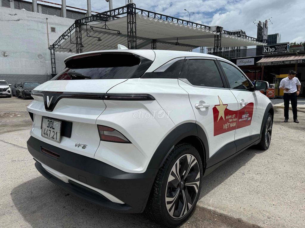 VF6 PLUS CỰC PHẨM SIÊU LƯỚT-BAO CHẤT-TEXT HÃNG. Mua bán Ô tô tại Quận Bình Thạnh Tp Hồ Chí Minh được đăng bởi KỲ hình 5