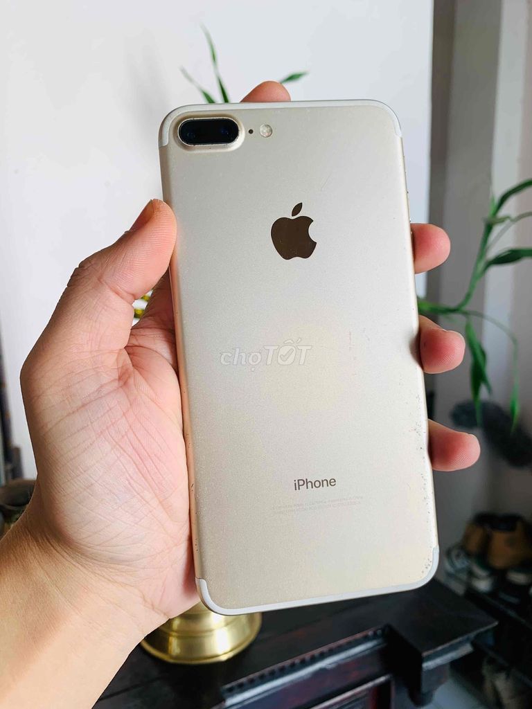 Apple iPhone 7 Plus Vàng quốc tế. Mua bán Điện thoại tại Quận Hải Châu Đà Nẵng được đăng bởi Lộc Roy hình 1
