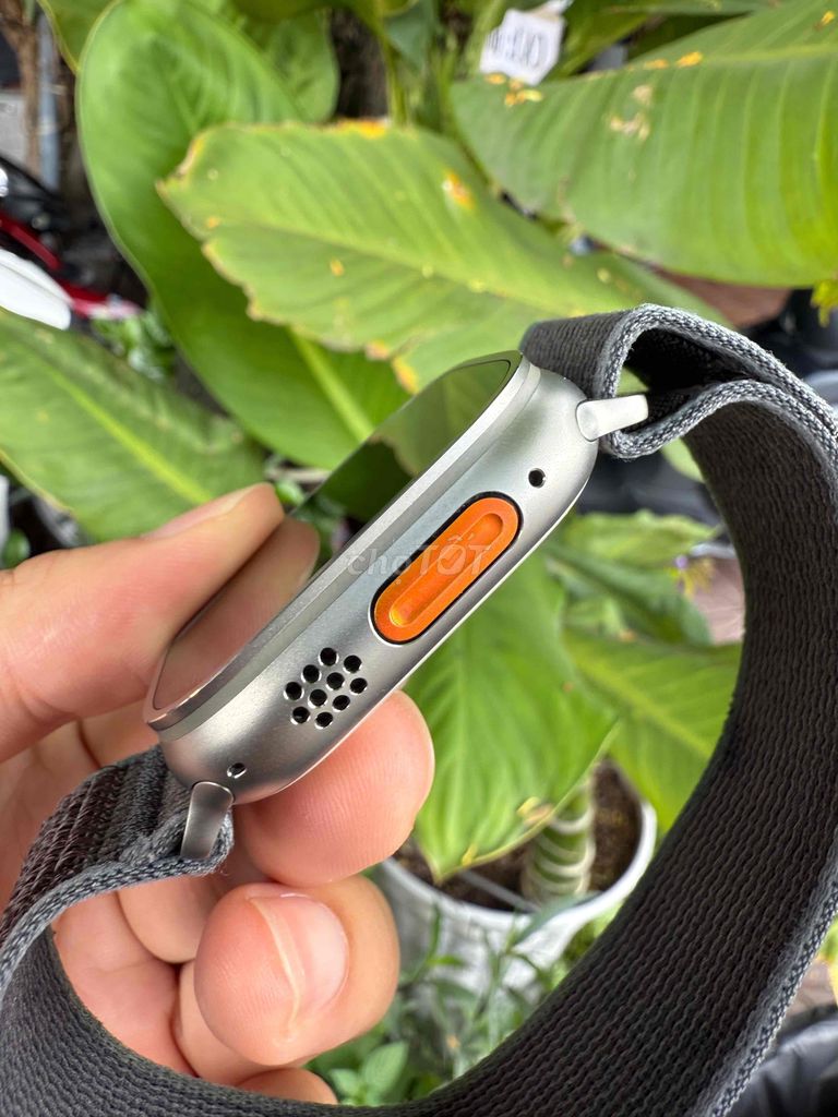 Aw Ultra 2 49MM LTE Titanium VN Bh 8/2025 Pin 100. Mua bán Thiết bị đeo thông minh tại Quận Ninh Kiều Cần Thơ được đăng bởi Quý Mobile hình 3