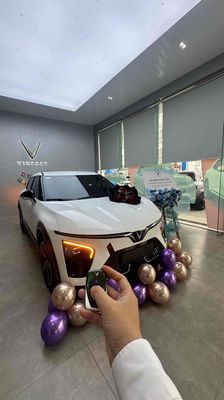 VinFast VF7  Eco Plus 2026