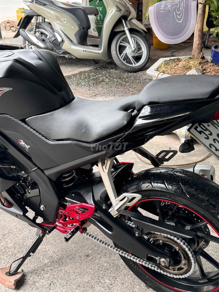 Yamaha R15V3 2019 Đen 23000 km. Mua bán Xe máy tại Quận Bình Tân Tp Hồ Chí Minh được đăng bởi Việt Motor Bình Tân hình 7