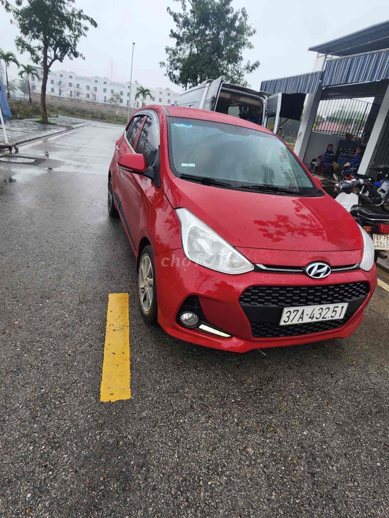 Hyundai Grand i10 2018 1.2 MT - 96238 km