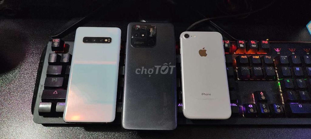 Bay nhanh 4 cây điện thoại. Mua bán Điện thoại tại Thành phố Buôn Ma Thuột Đắk Lắk được đăng bởi Phùng Tuấn  hình 1
