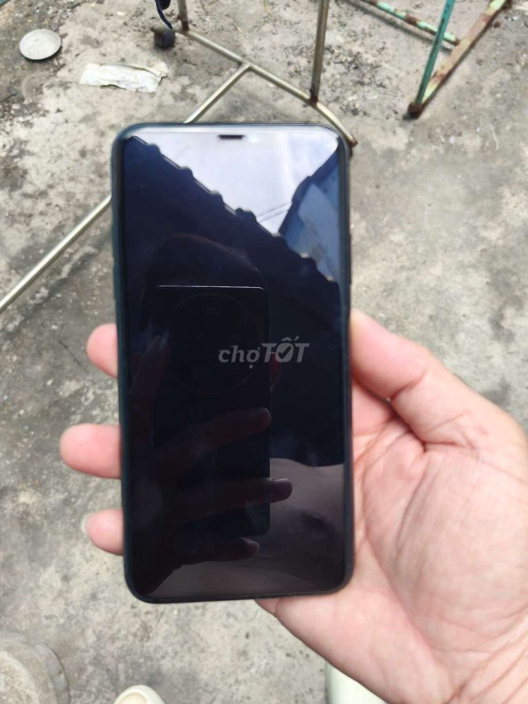 Apple iPhone 11 Pro Max Xám. Mua bán Điện thoại tại Huyện Châu Thành Sóc Trăng được đăng bởi trần hữu hình 1