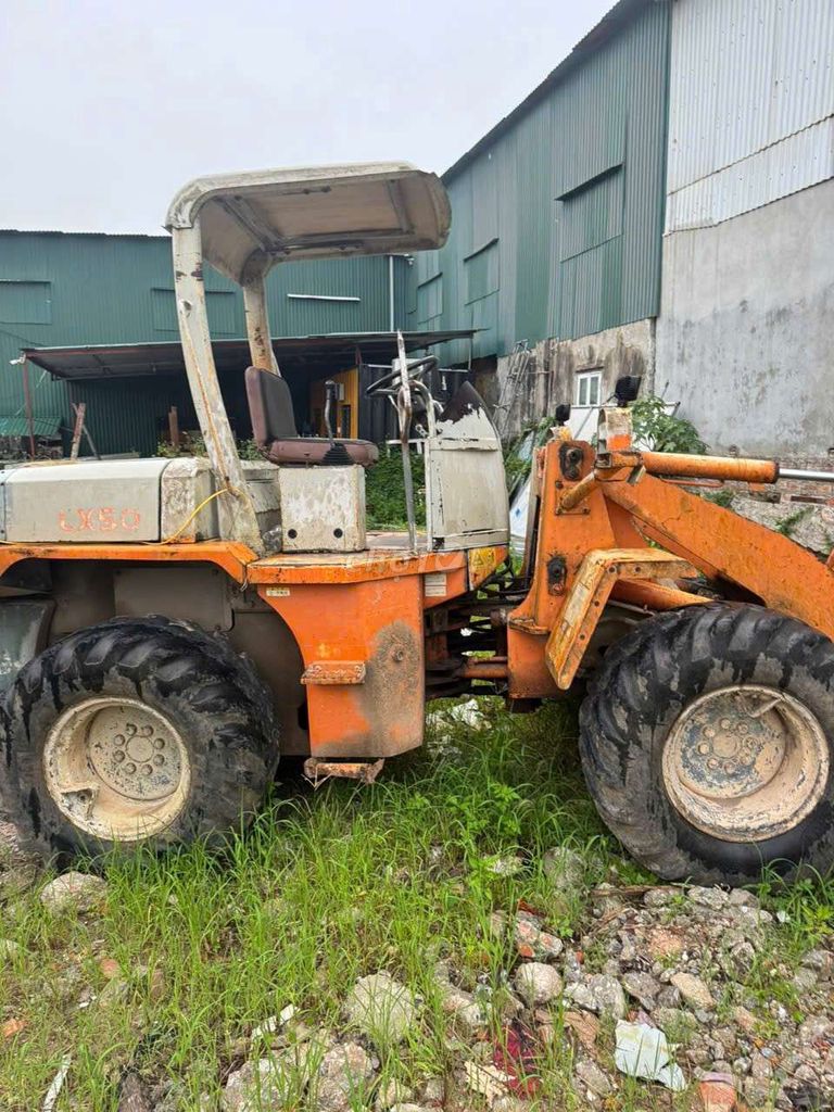 Bán thanh lý 1 con xúc lật hitachi l. Mua bán Xe tải, xe ben tại Huyện Thường Tín Hà Nội được đăng bởi Đinh Thị Nga hình 5