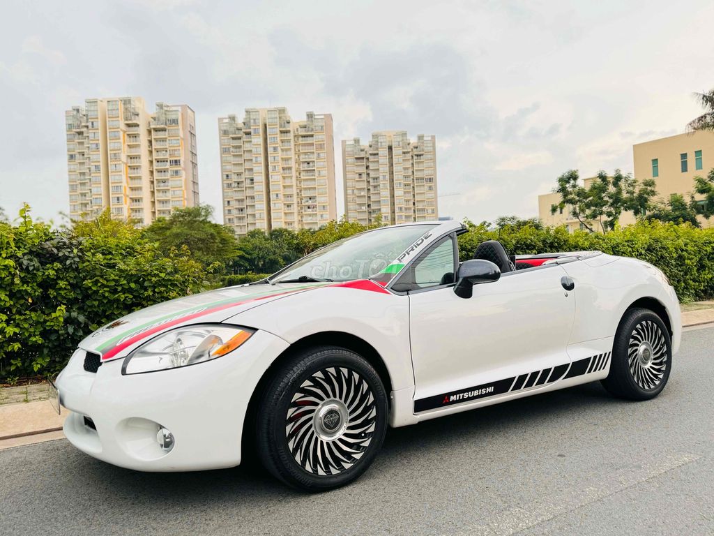 Bán xe Mitsubishi Eclipse 2006 mui trần cực đẹp