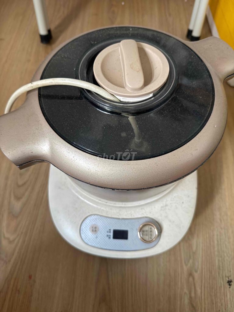 Máy đánh bột Vàng đồng đã sử dụng. Mua bán Bếp, lò, đồ điện nhà bếp tại Thành phố Thuận An Bình Dương được đăng bởi Nguyễn Thái hình 1