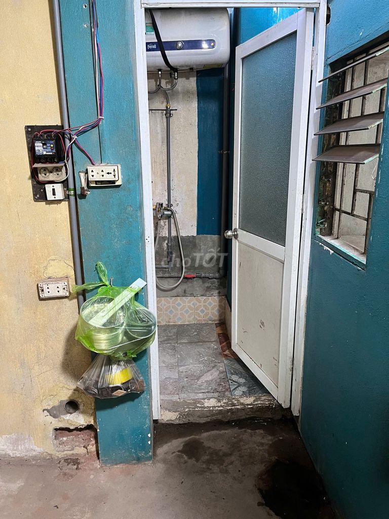 2-этажный дом в аренду, город Йен Вьен