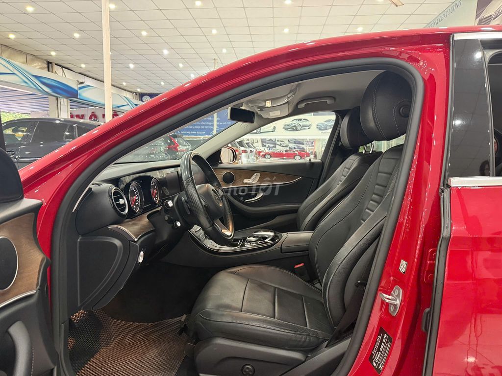 Mercedes Benz E Class 2017 E200. Mua bán Ô tô tại Thành phố Biên Hòa Đồng Nai được đăng bởi Ô Tô Thiên Hải  hình 11